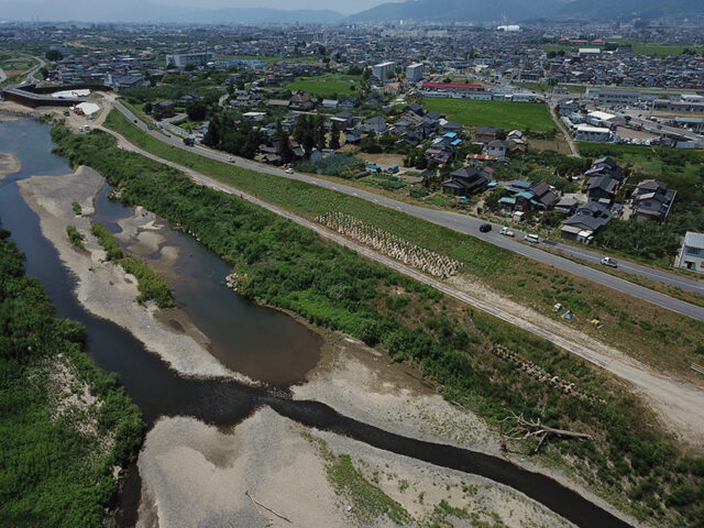 千曲川村山橋　低水護岸設計