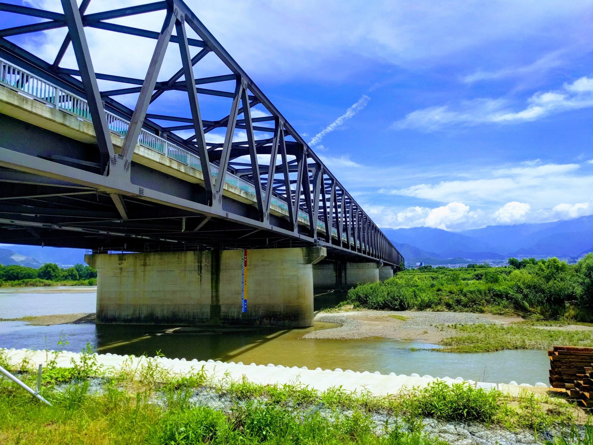 千曲川村山橋　低水護岸設計